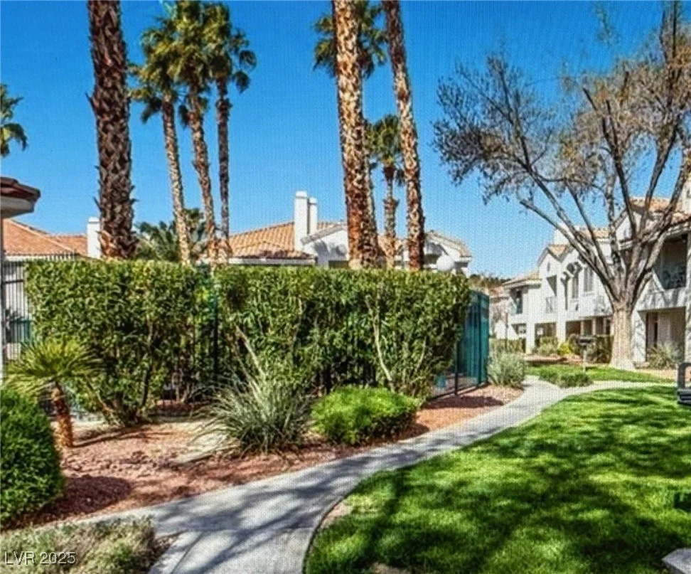7620 Rolling View, Las Vegas, NV 89149