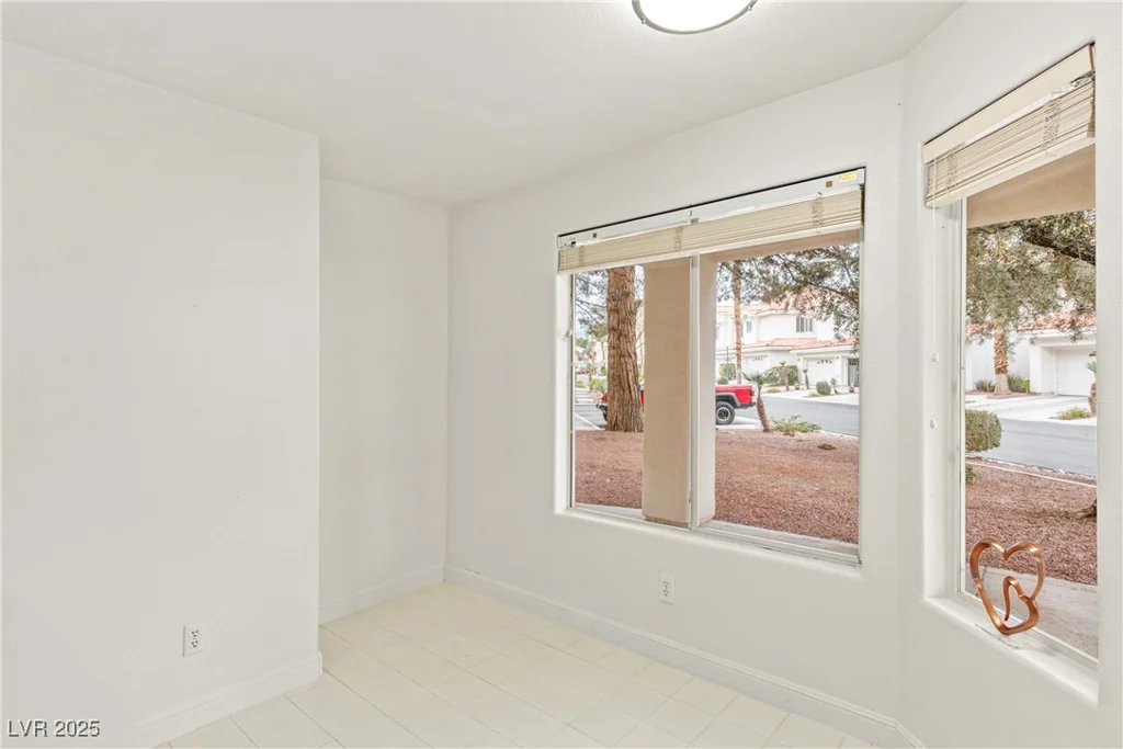 7620 Rolling View, Las Vegas, NV 89149
