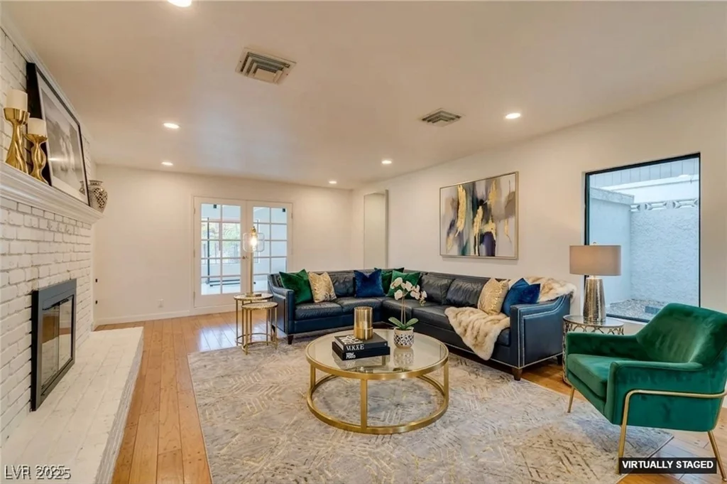 2875 Rosanna, Las Vegas, NV 89117