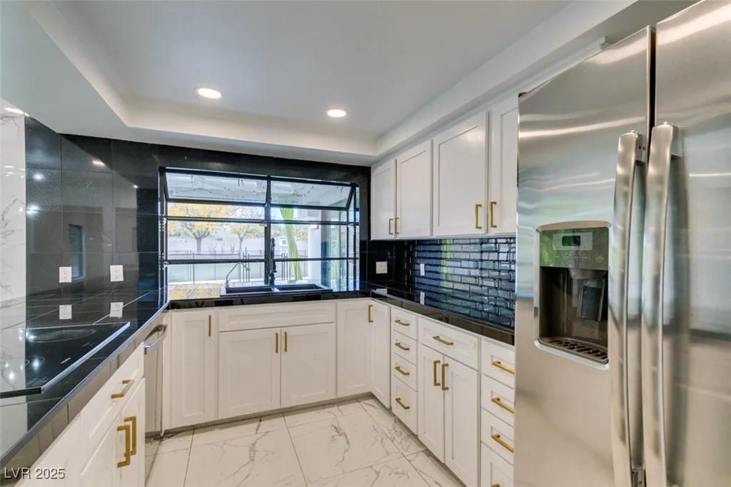 2875 Rosanna, Las Vegas, NV 89117