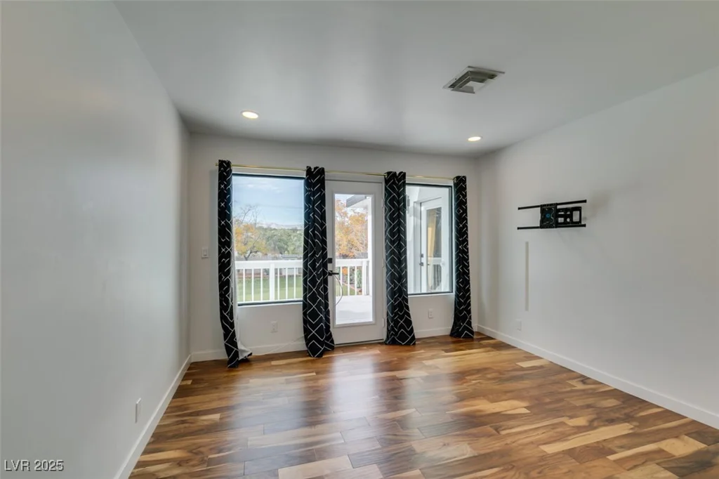 2875 Rosanna, Las Vegas, NV 89117