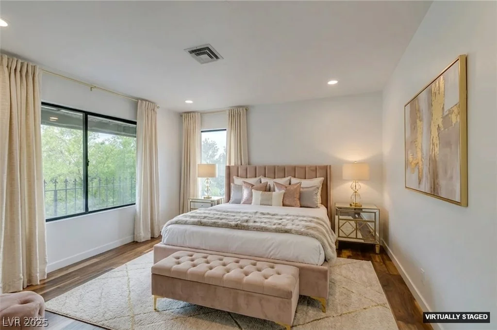2875 Rosanna, Las Vegas, NV 89117