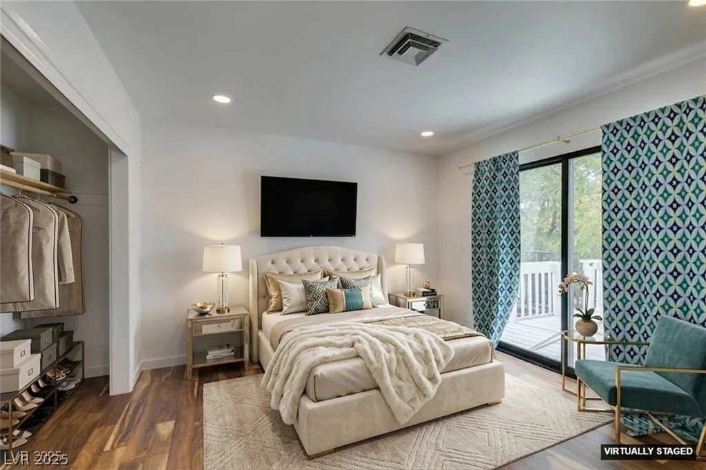2875 Rosanna, Las Vegas, NV 89117