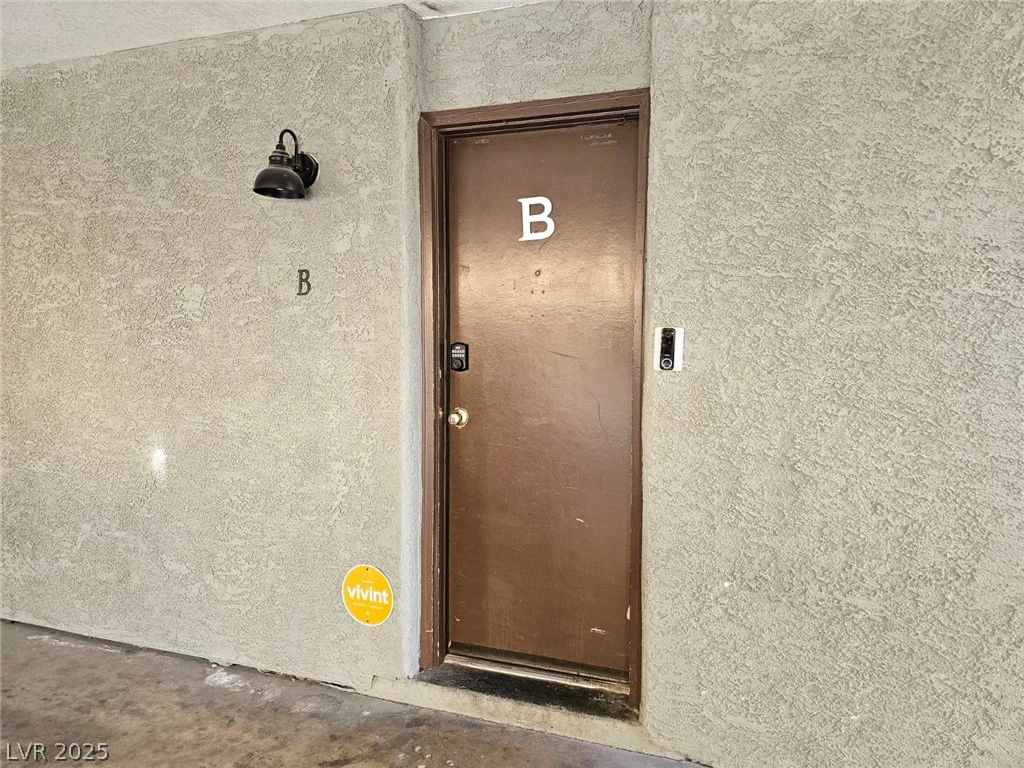 1460 Hialeah, Las Vegas, NV 89119