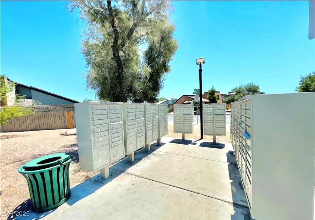 1460 Hialeah, Las Vegas, NV 89119