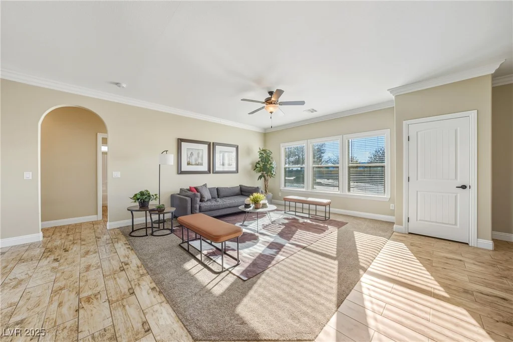 6981 Queenswood, Pahrump, NV 89061