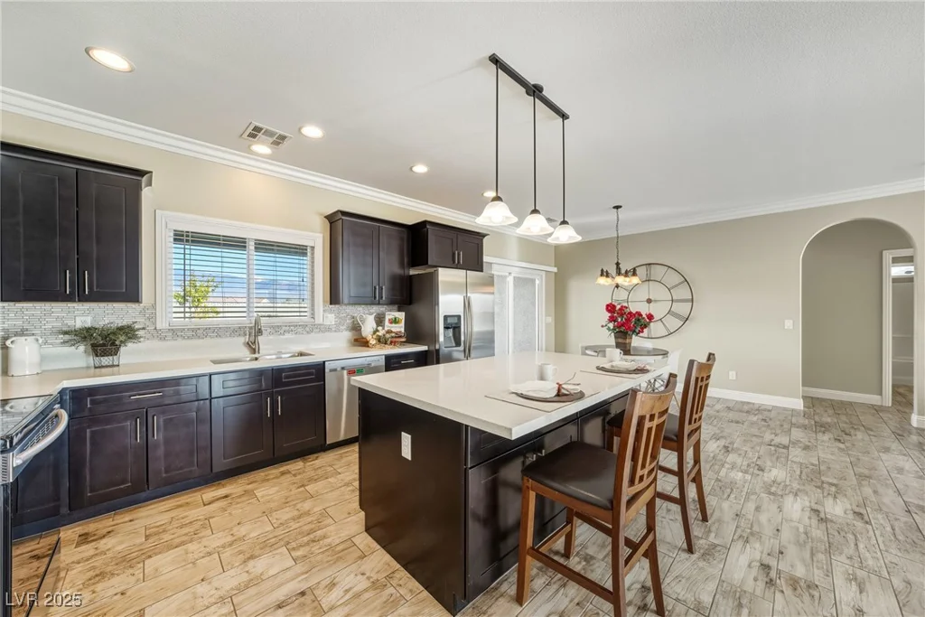 6981 Queenswood, Pahrump, NV 89061
