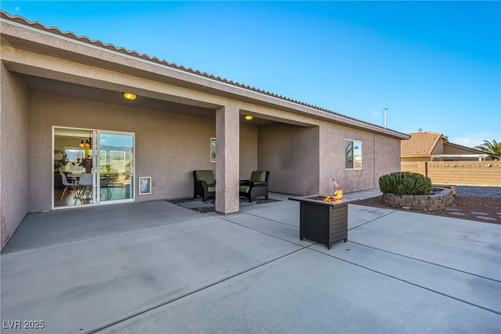 6981 Queenswood, Pahrump, NV 89061