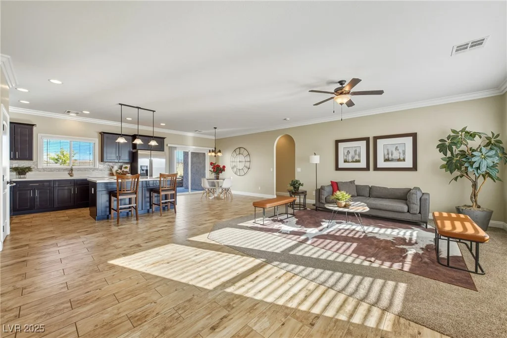6981 Queenswood, Pahrump, NV 89061