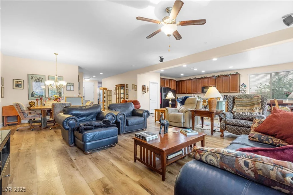 7349 Marbury, Las Vegas, NV 89166