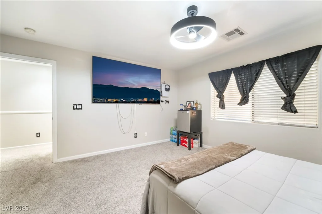 6880 Silver Eagle, Las Vegas, NV 89122