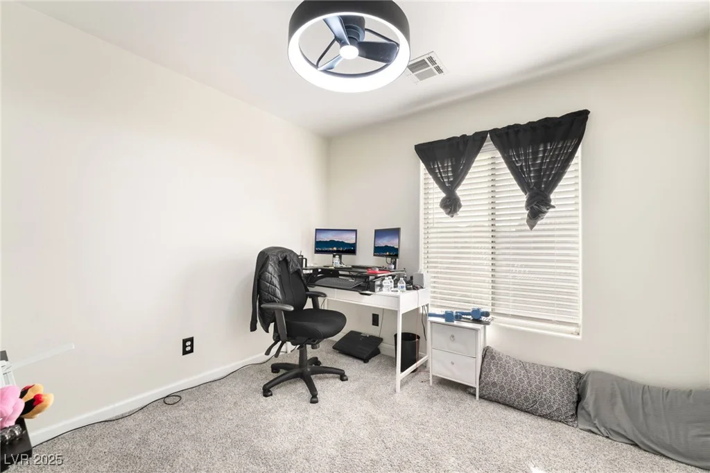 6880 Silver Eagle, Las Vegas, NV 89122