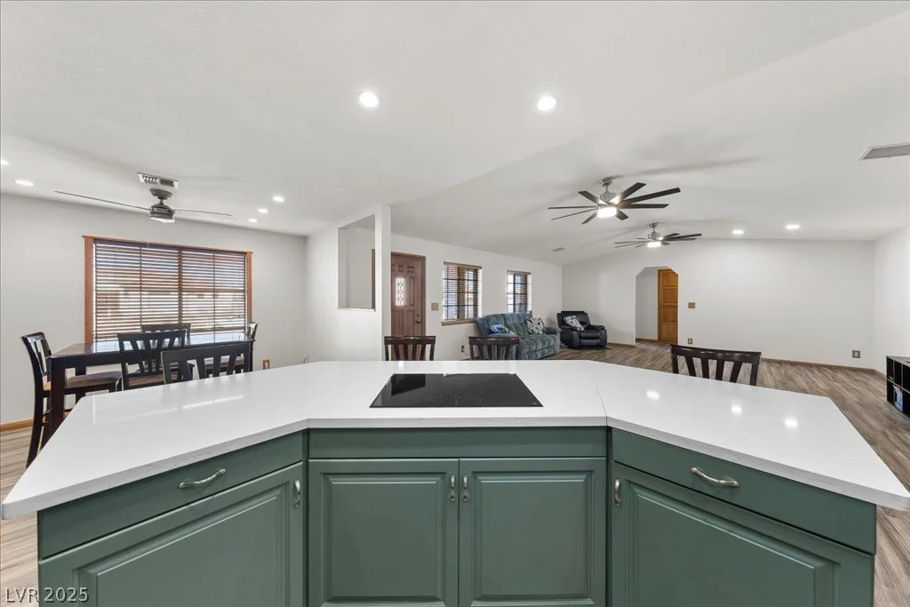 281 Kimberly, Henderson, NV 89015