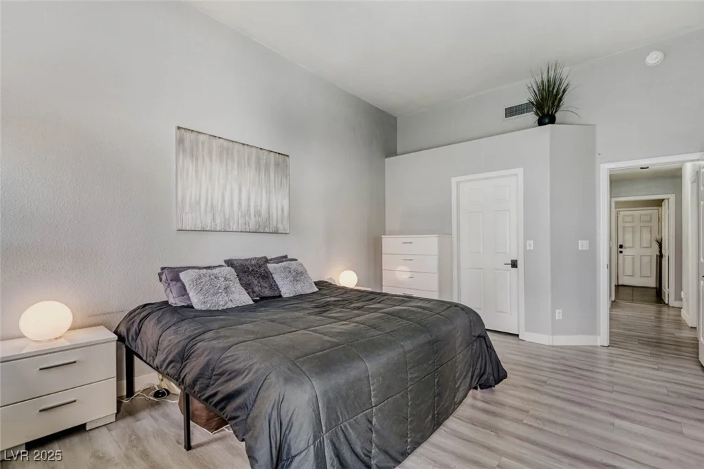1915 Coralino, Henderson, NV 89074