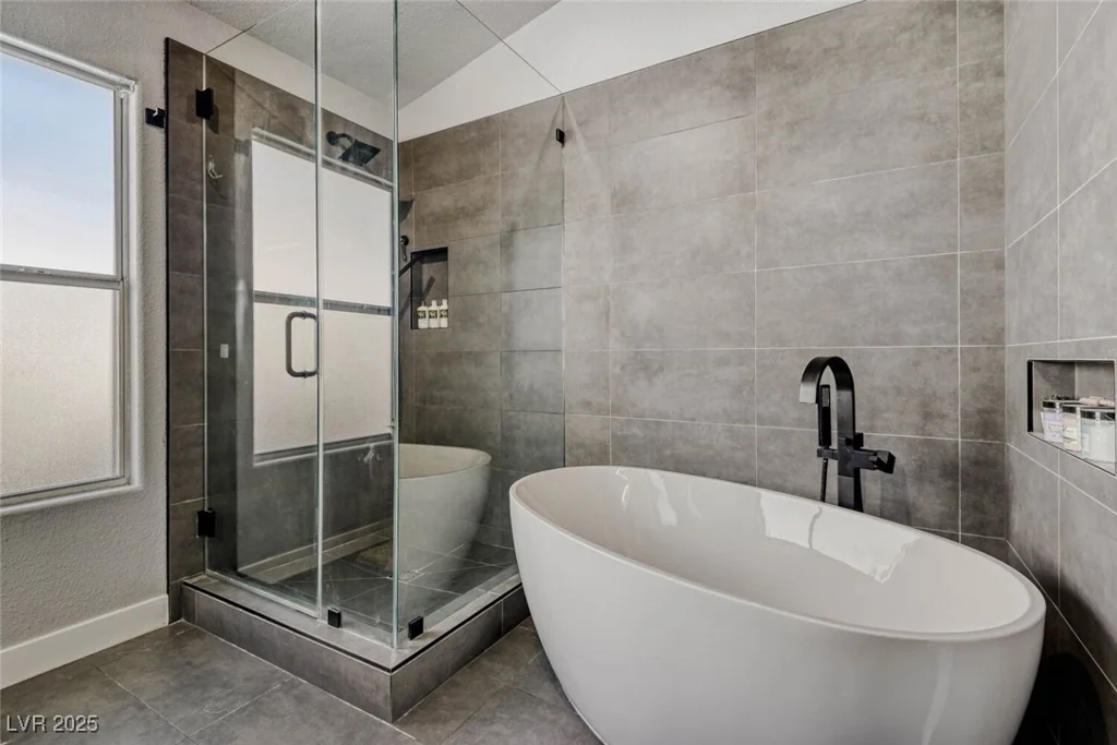 1915 Coralino, Henderson, NV 89074