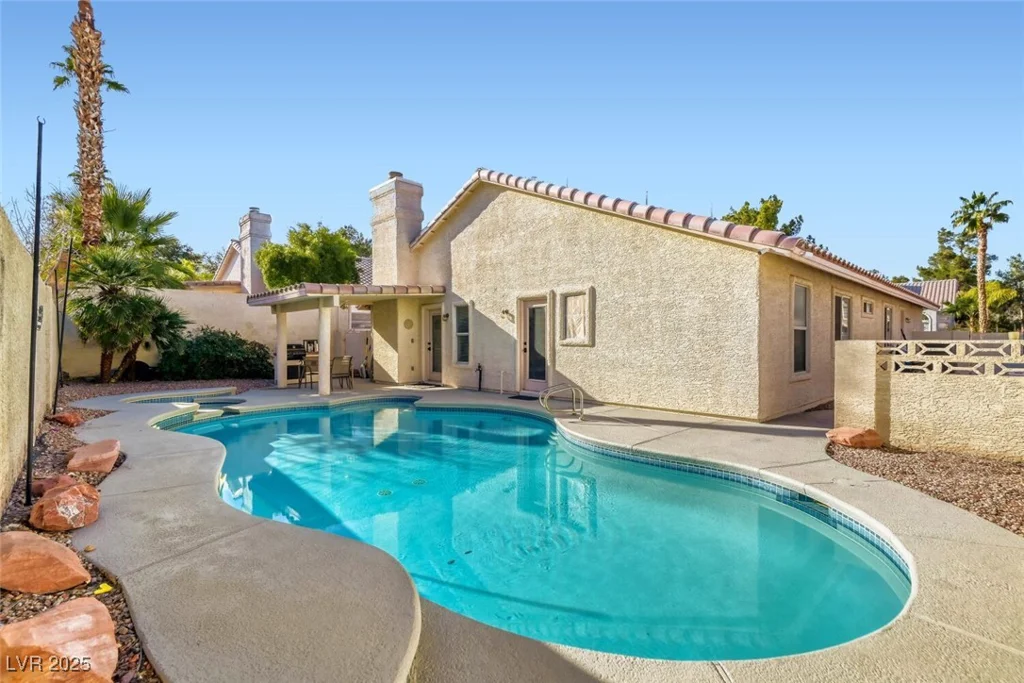 1915 Coralino, Henderson, NV 89074