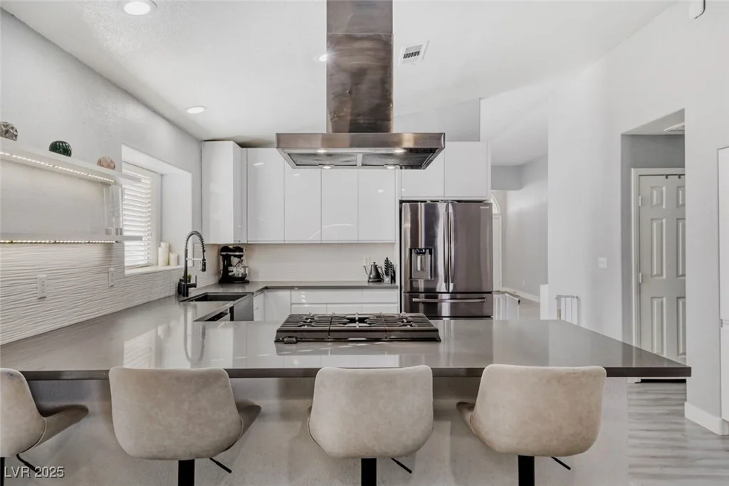 1915 Coralino, Henderson, NV 89074