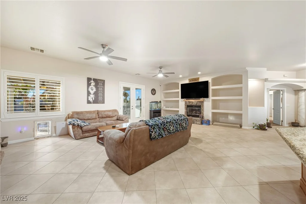 3200 Peggy, Pahrump, NV 89048