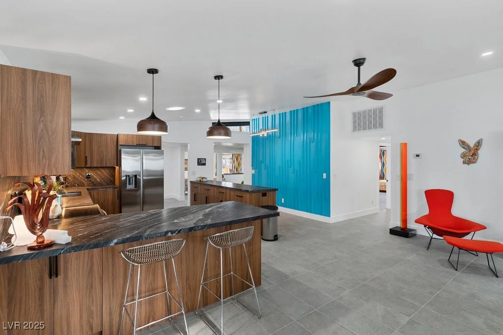 3333 Seminole, Las Vegas, NV 89169