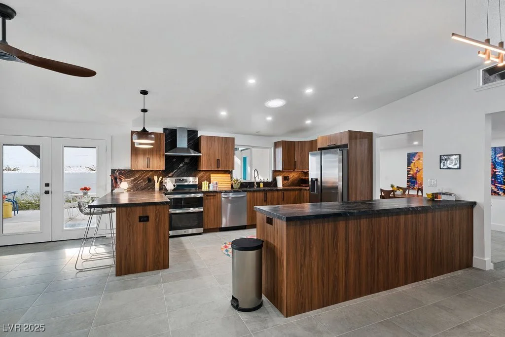 3333 Seminole, Las Vegas, NV 89169