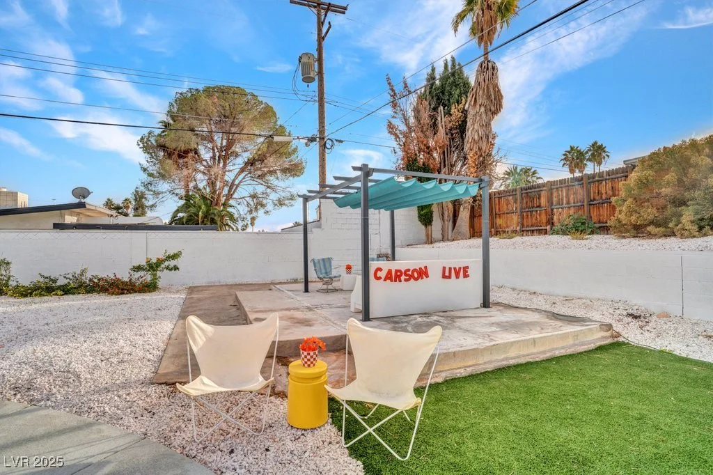 3333 Seminole, Las Vegas, NV 89169