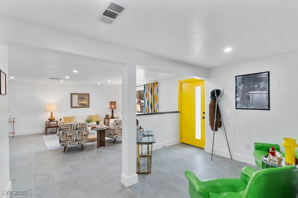 3333 Seminole, Las Vegas, NV 89169