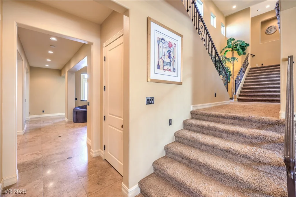 1920 Columbia Crest, Las Vegas, NV 89117