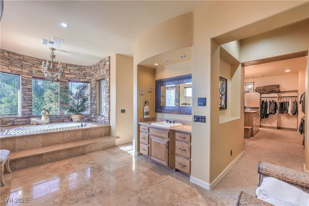 1920 Columbia Crest, Las Vegas, NV 89117