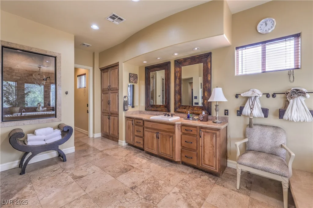 1920 Columbia Crest, Las Vegas, NV 89117