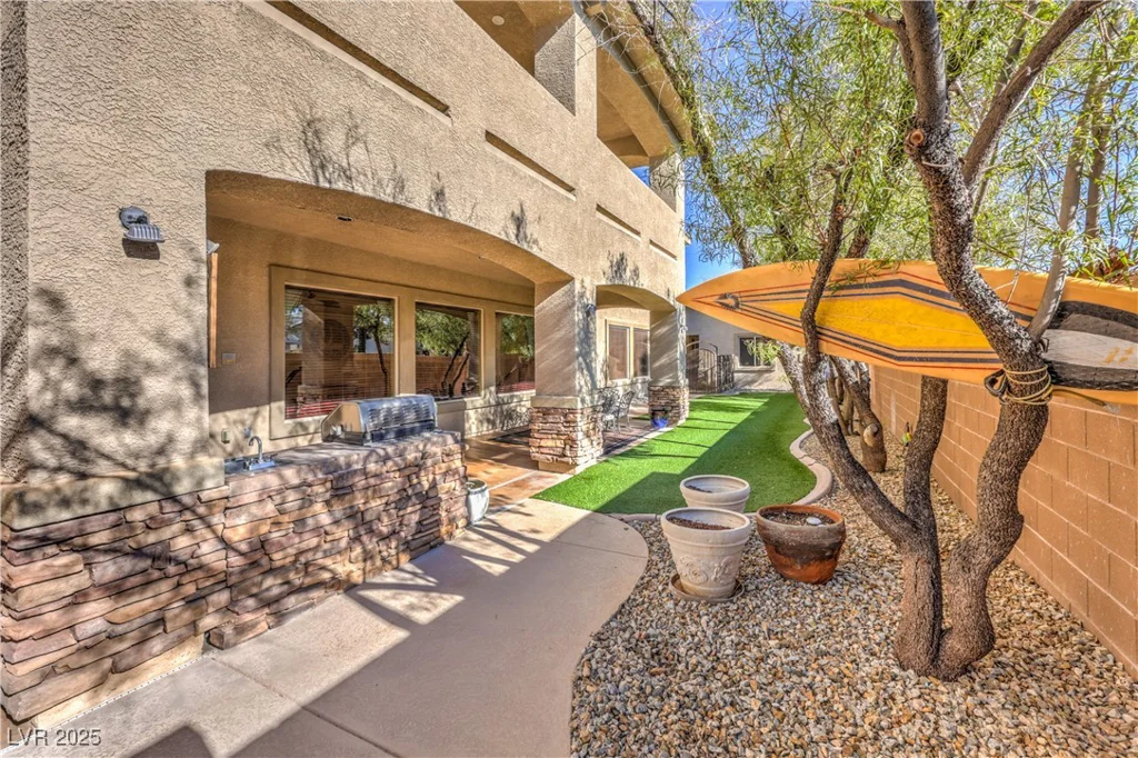 1920 Columbia Crest, Las Vegas, NV 89117