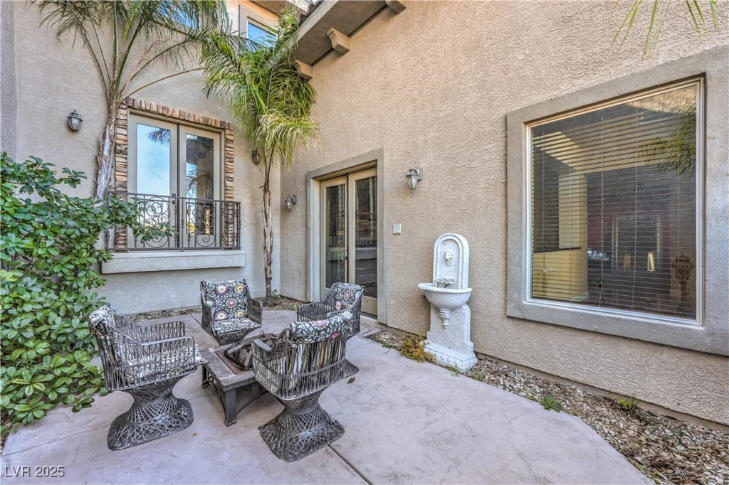 1920 Columbia Crest, Las Vegas, NV 89117