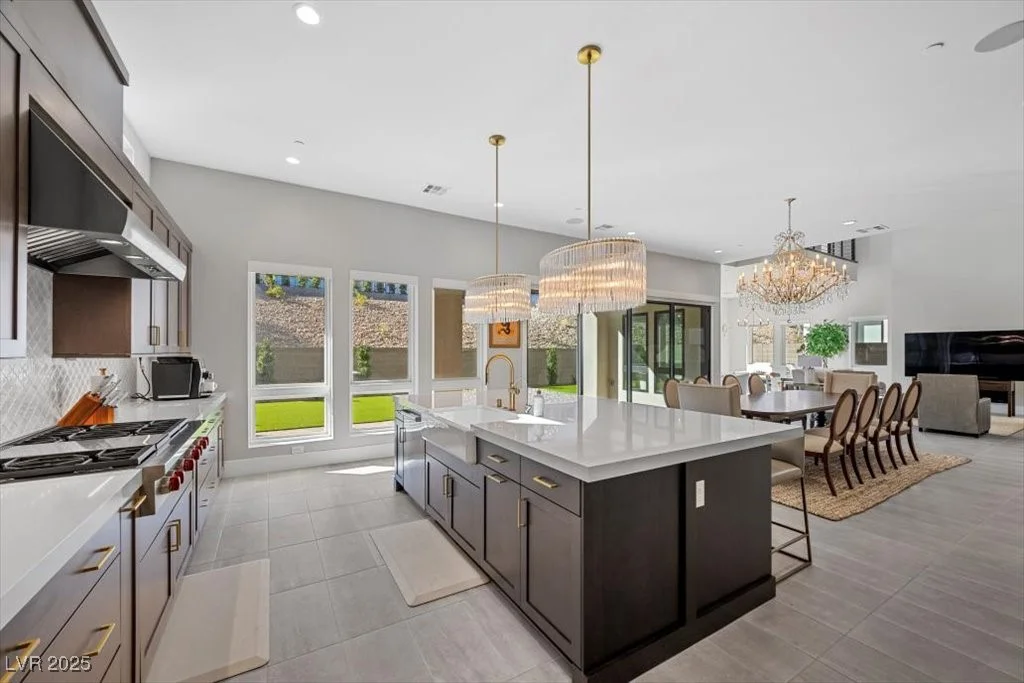 4829 Shady Ridge, Las Vegas, NV 89135