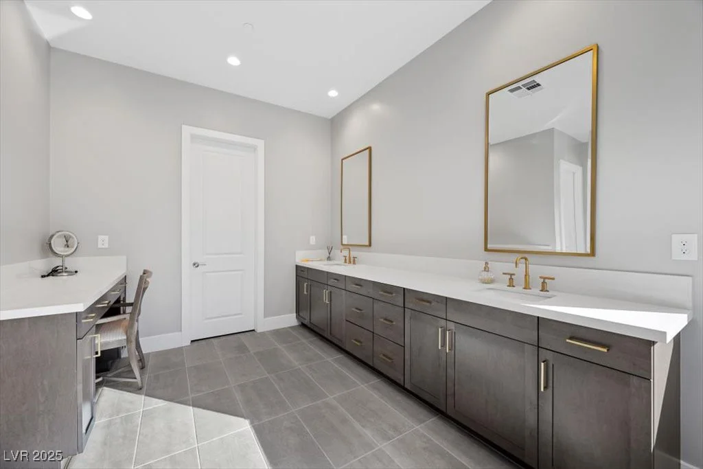 4829 Shady Ridge, Las Vegas, NV 89135