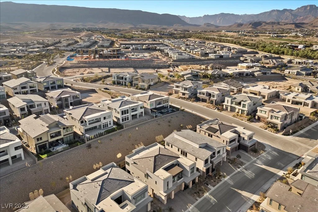 4829 Shady Ridge, Las Vegas, NV 89135