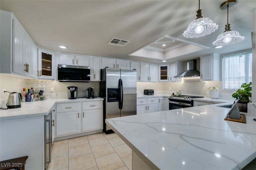 3932 Lincoln, Las Vegas, NV 89115