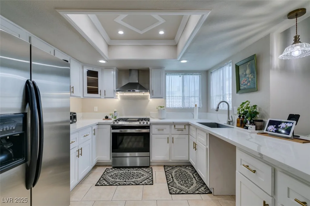 3932 Lincoln, Las Vegas, NV 89115
