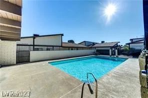 5705 Smoke Ranch, Las Vegas, NV 89108