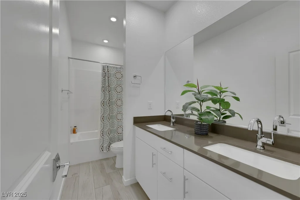 1609 Dream Canyon, North Las Vegas, NV 89084