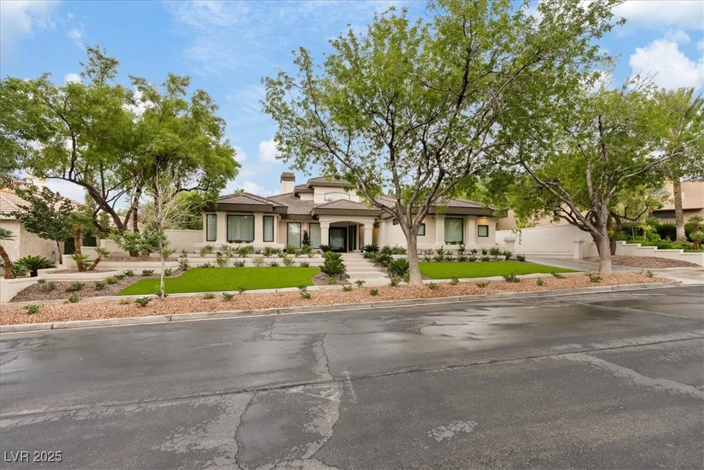 1416 Iron Hills, Las Vegas, NV 89134