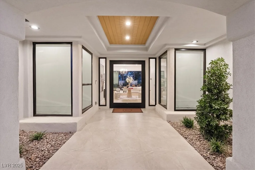 1416 Iron Hills, Las Vegas, NV 89134