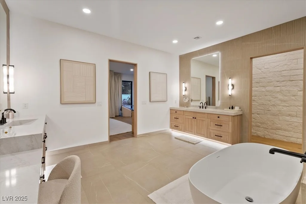 1416 Iron Hills, Las Vegas, NV 89134