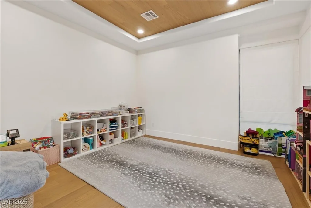 1416 Iron Hills, Las Vegas, NV 89134