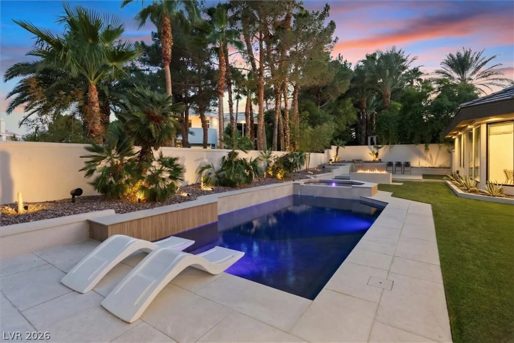 1416 Iron Hills, Las Vegas, NV 89134