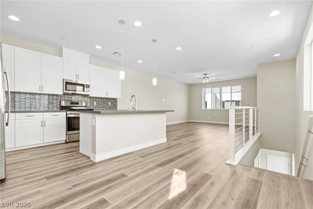 8629 Ensworth, Las Vegas, NV 89123
