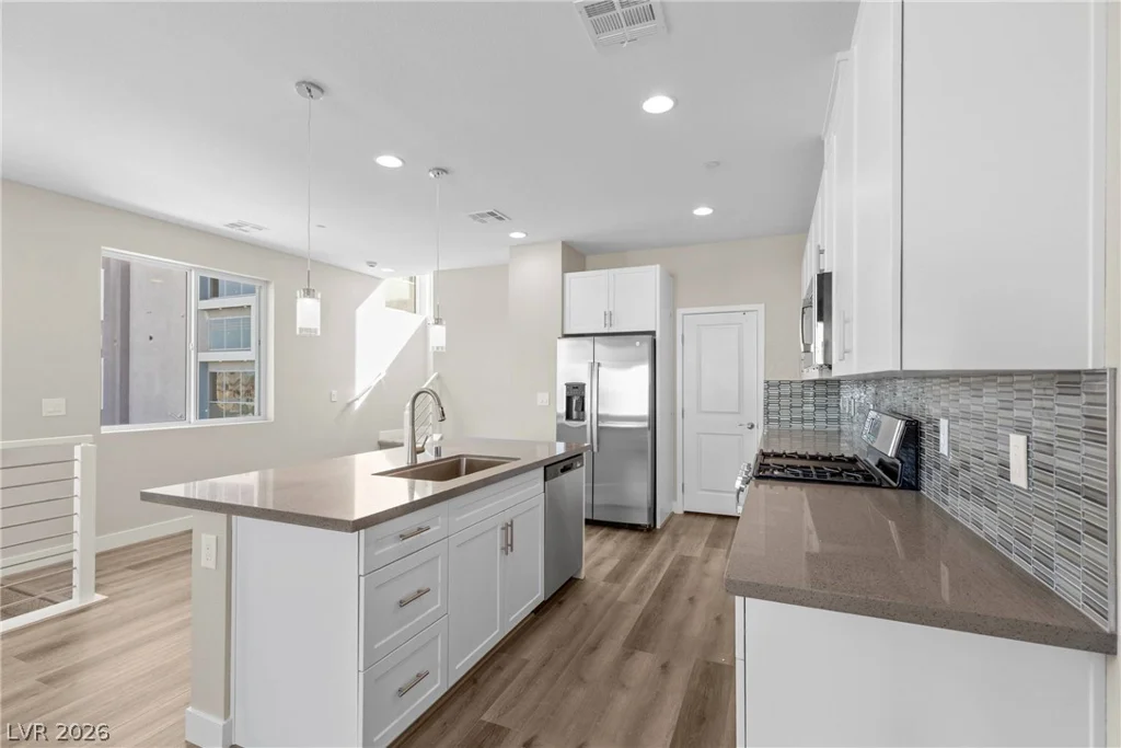 8629 Ensworth, Las Vegas, NV 89123
