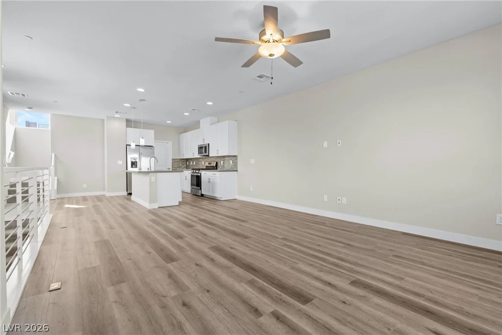 8629 Ensworth, Las Vegas, NV 89123