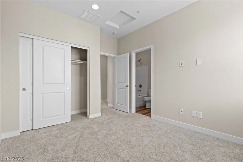 8629 Ensworth, Las Vegas, NV 89123