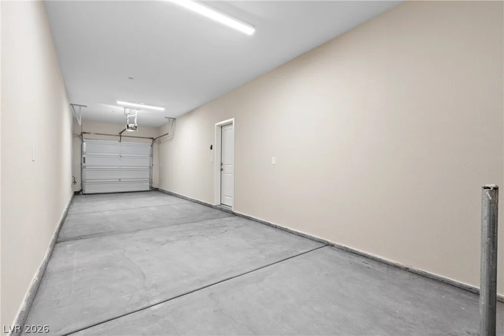8629 Ensworth, Las Vegas, NV 89123