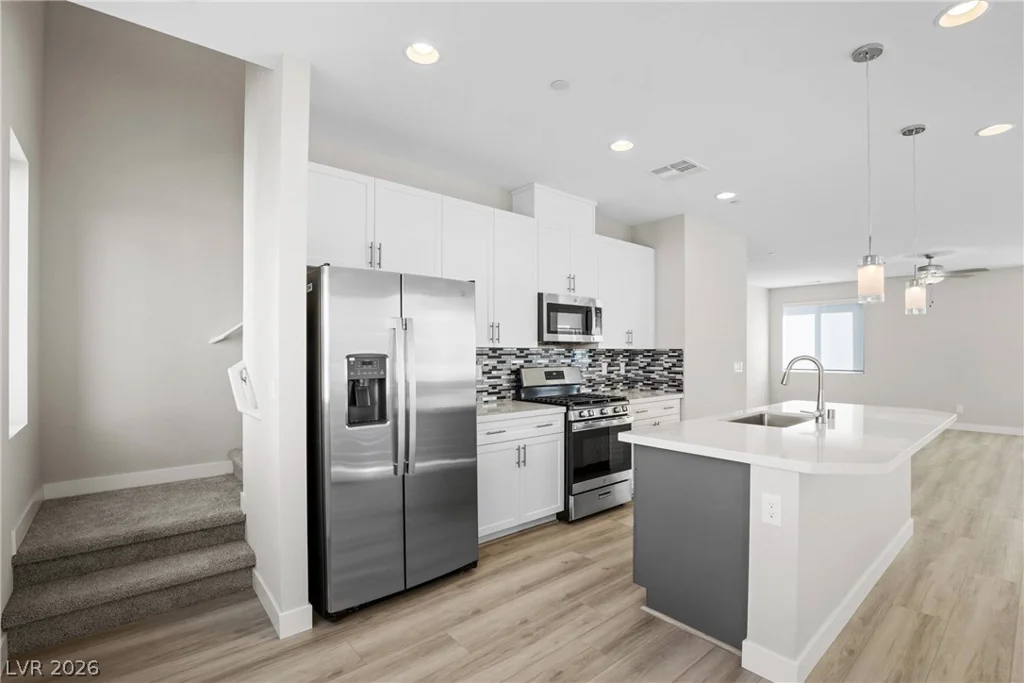8629 Ensworth, Las Vegas, NV 89123