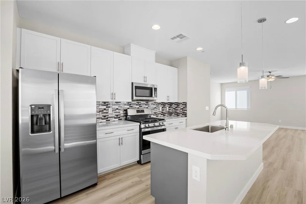 8629 Ensworth, Las Vegas, NV 89123